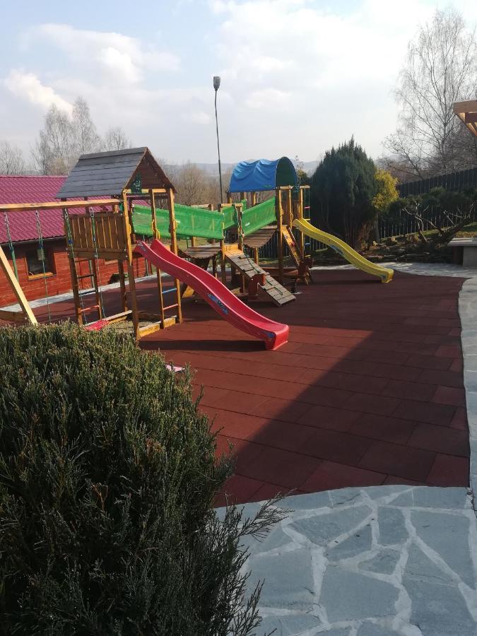 Osrodek Rekreacyjno - Wypoczynkowy Beskidek Hotell Gilowice  Exteriör bild