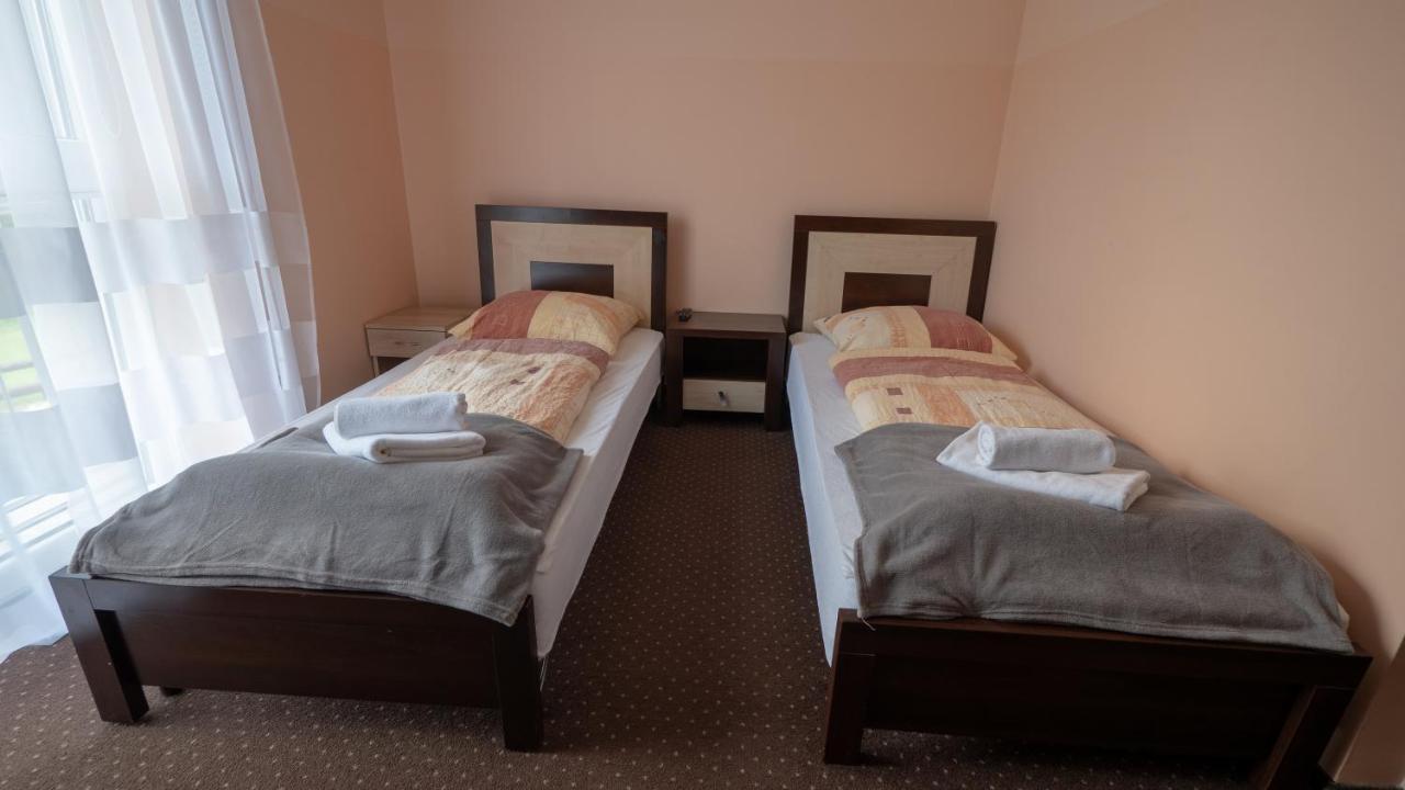 Osrodek Rekreacyjno - Wypoczynkowy Beskidek Hotell Gilowice  Exteriör bild