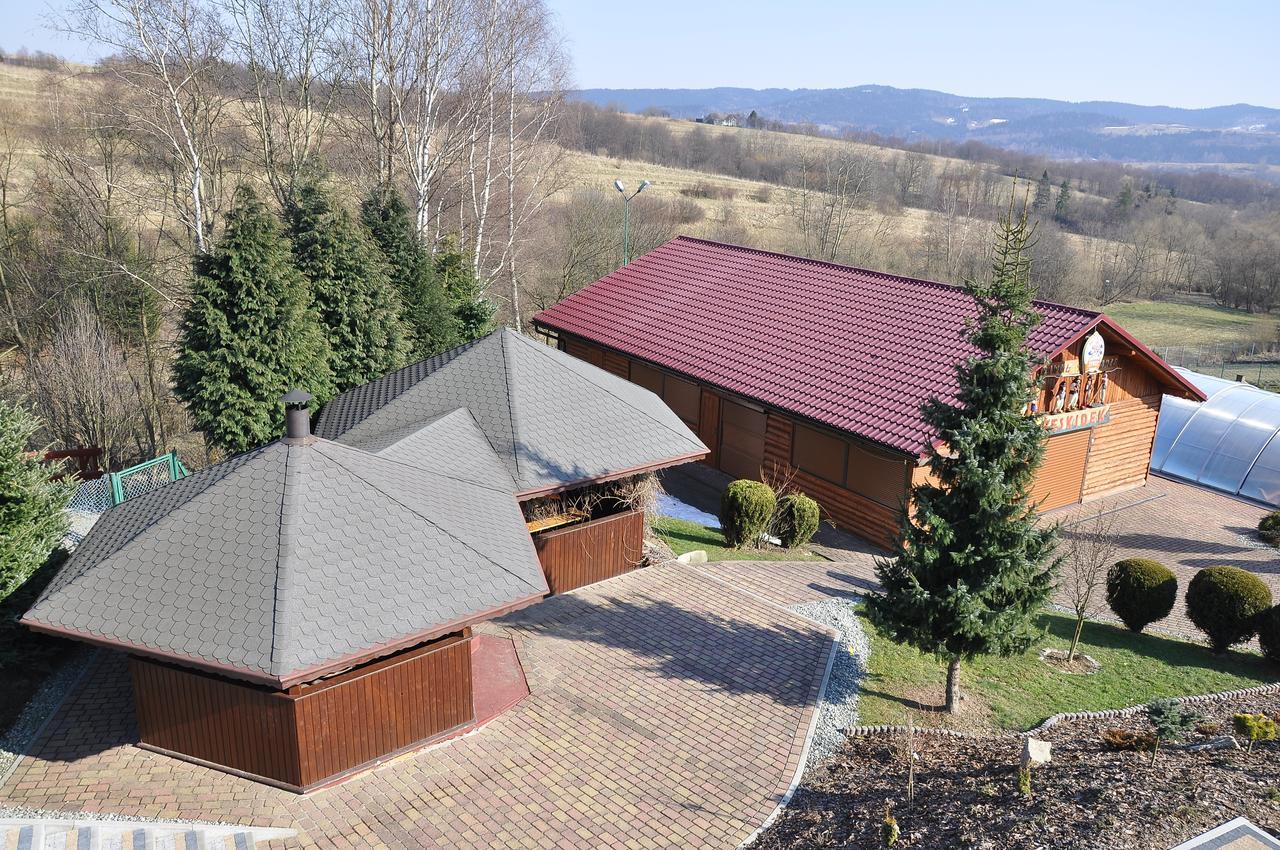 Osrodek Rekreacyjno - Wypoczynkowy Beskidek Hotell Gilowice  Exteriör bild