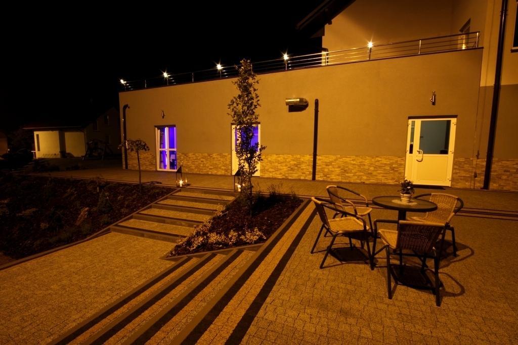 Osrodek Rekreacyjno - Wypoczynkowy Beskidek Hotell Gilowice  Exteriör bild