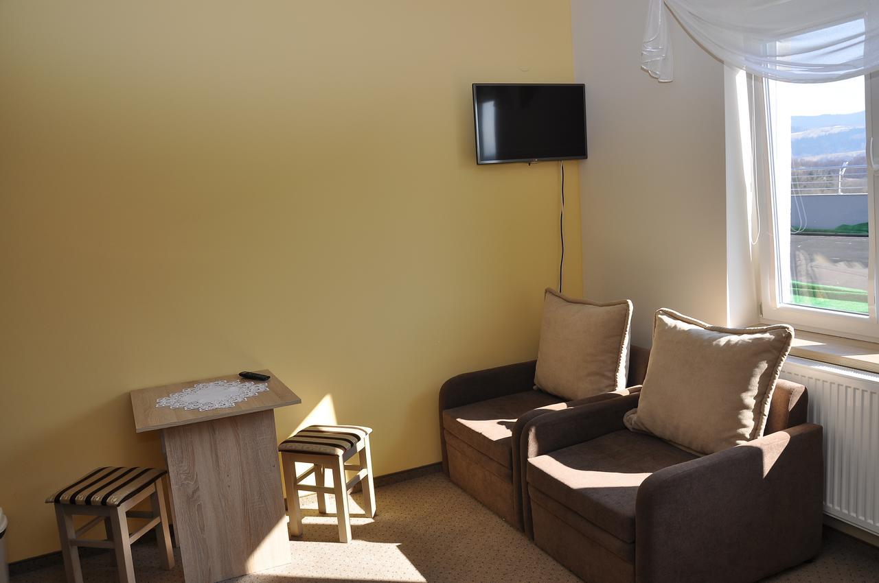 Osrodek Rekreacyjno - Wypoczynkowy Beskidek Hotell Gilowice  Rum bild