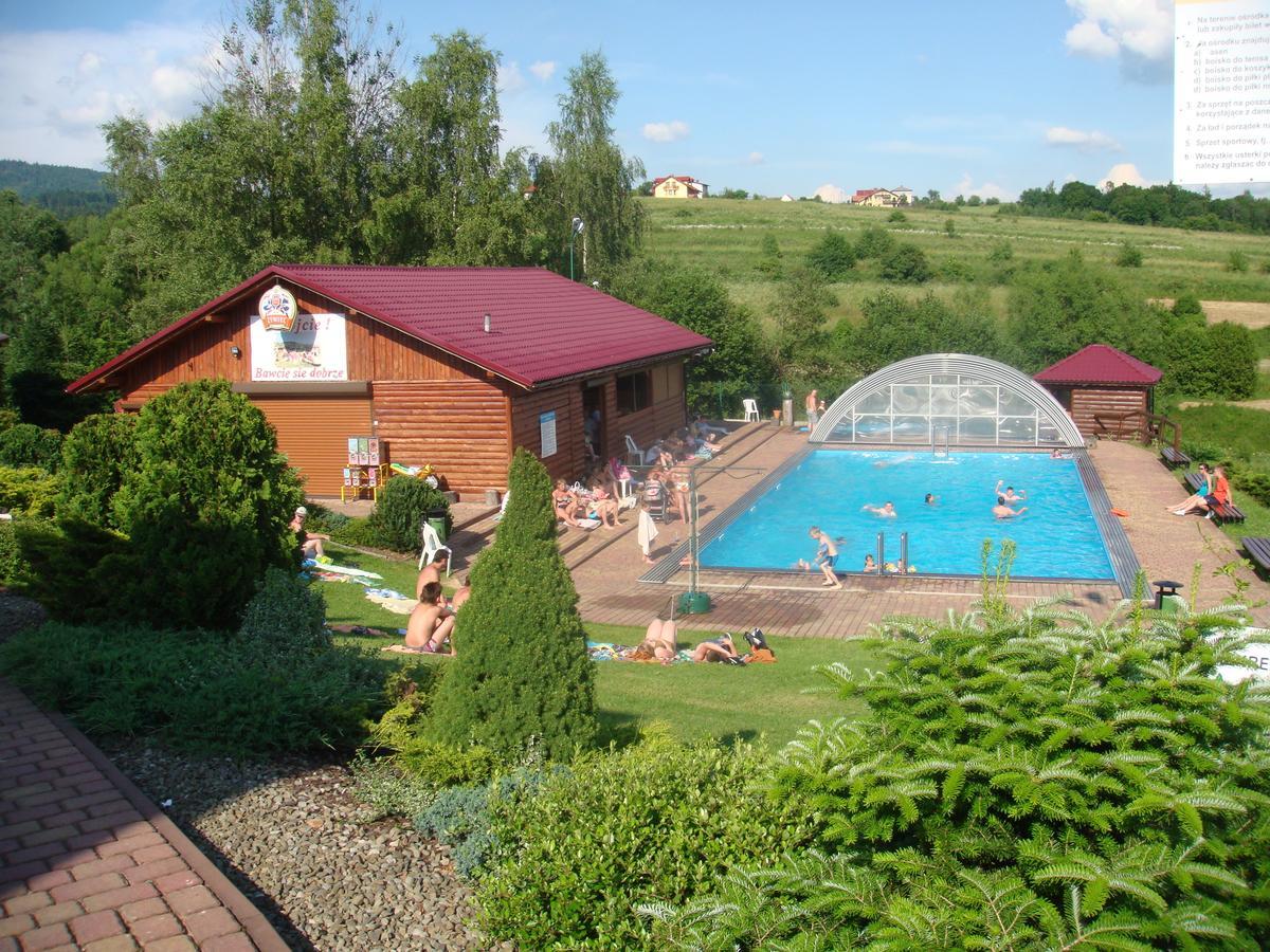 Osrodek Rekreacyjno - Wypoczynkowy Beskidek Hotell Gilowice  Exteriör bild